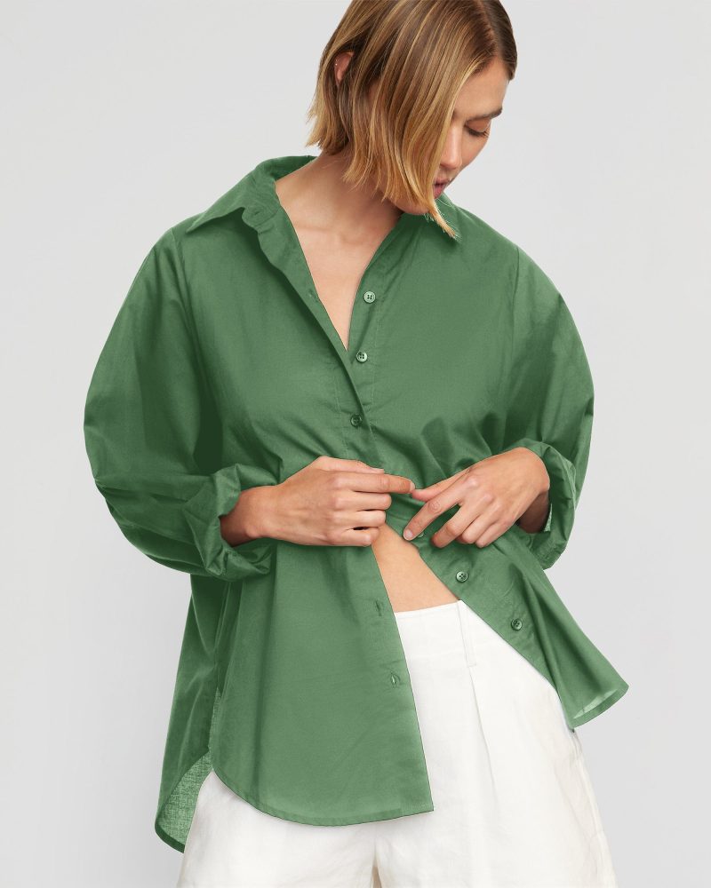 dakota oversized organic cotton shirt basil 2 3af5e999 2474 4c25 8258 914c96420a80