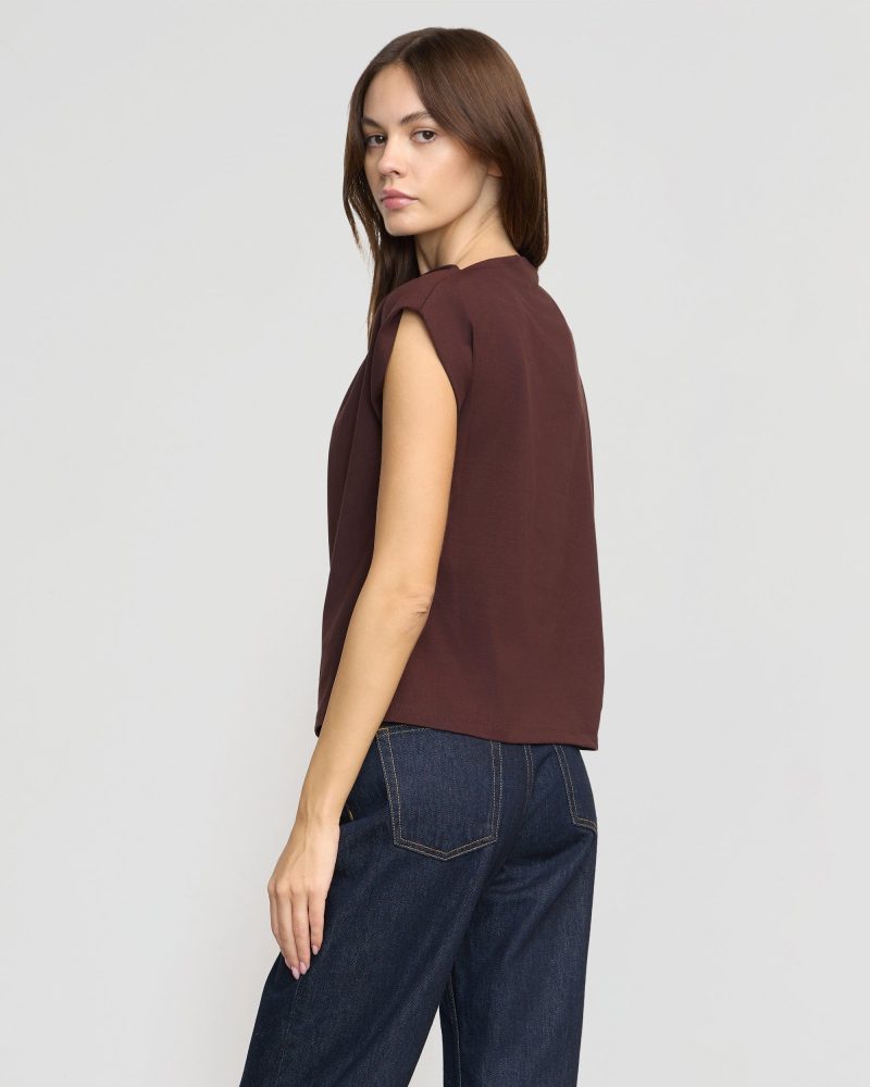 kenny asymmetric neck tee merlot 4