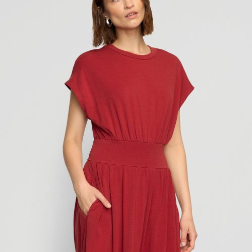 prima jersey midi dress crimson 4