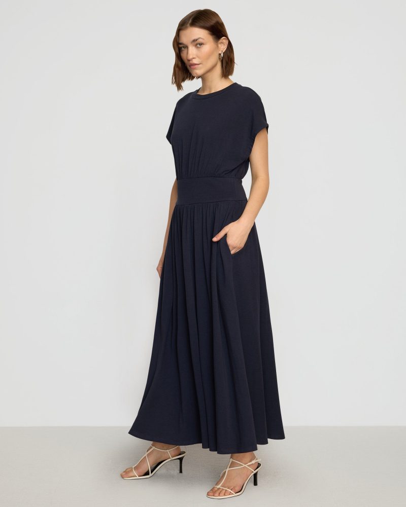 prima jersey midi dress navy 1 d7ee3283 cfc4 4abf b4ab 81d8d4a1b2db