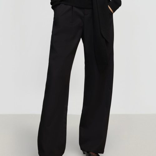 suni tailored straight leg pant black 1