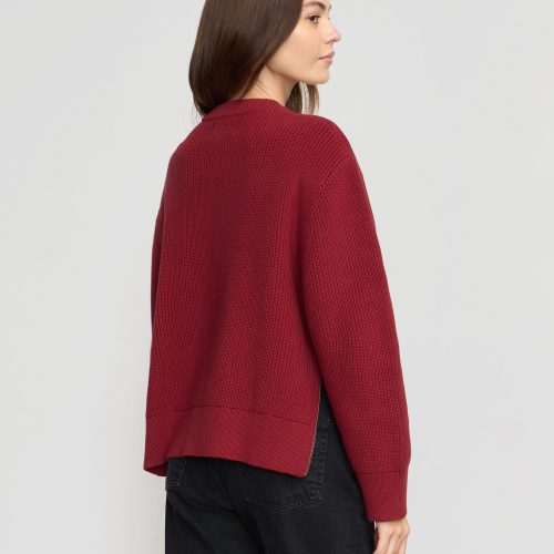 tate organic cotton side zip sweater crimson 5