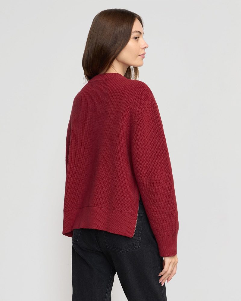 tate organic cotton side zip sweater crimson 5